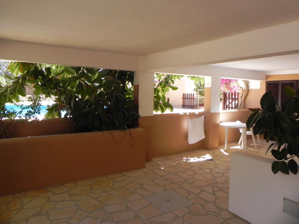 Viviendas Turisticas Vacacionales Allida Playa Migjorn Luaran gambar