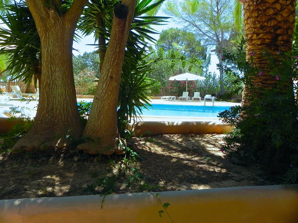 Viviendas Turisticas Vacacionales Allida Playa Migjorn Luaran gambar