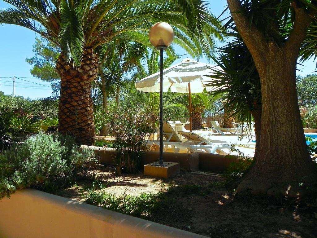 Viviendas Turisticas Vacacionales Allida Playa Migjorn Luaran gambar