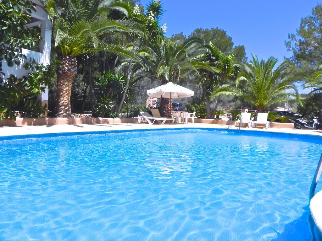 Viviendas Turisticas Vacacionales Allida Playa Migjorn Luaran gambar